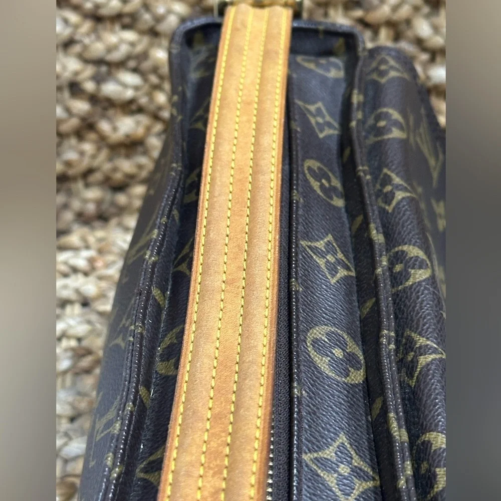 Louis Vuitton‎ Viva Cite MM